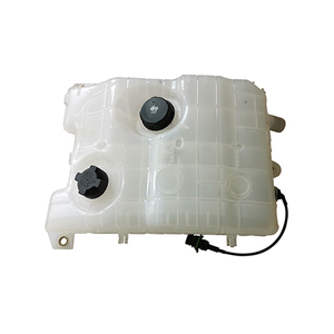 HC-T-11321 Renault Truck Body Parts Premium Expansion Tank Water Tank with Sensor 7420828416